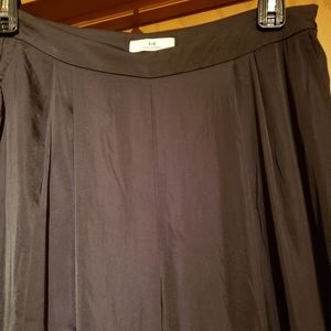 H by Halston wide leg flowy satin pleated pants